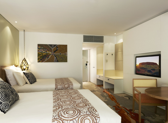 Bedroom 3, Sails In The Desert, Petermann-Simpson