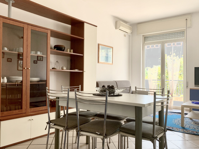 Others 4, Apartment Tirreno, Pisa