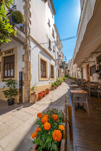 Others 5, P&R hostals Can Tort, Girona