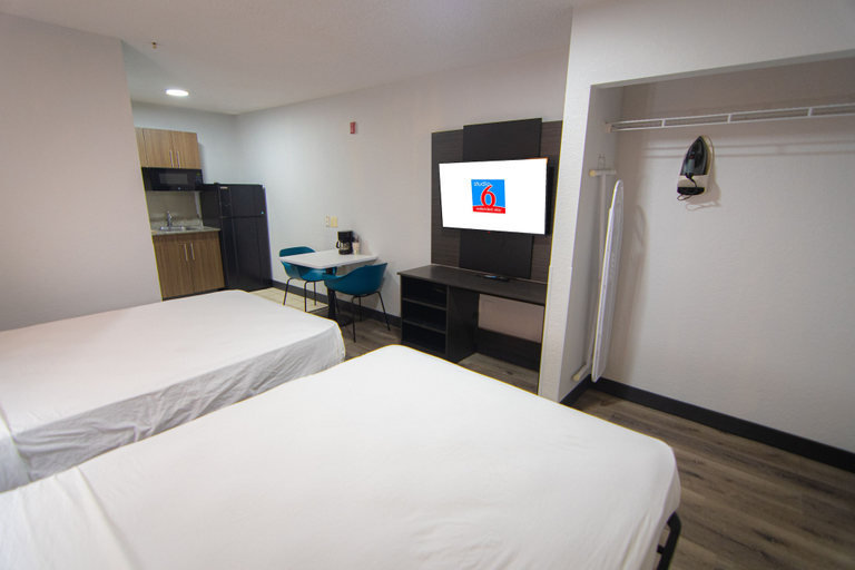Bedroom 4, Studio 6 Extended Stay - West Palm Beach, FL, Palm Beach