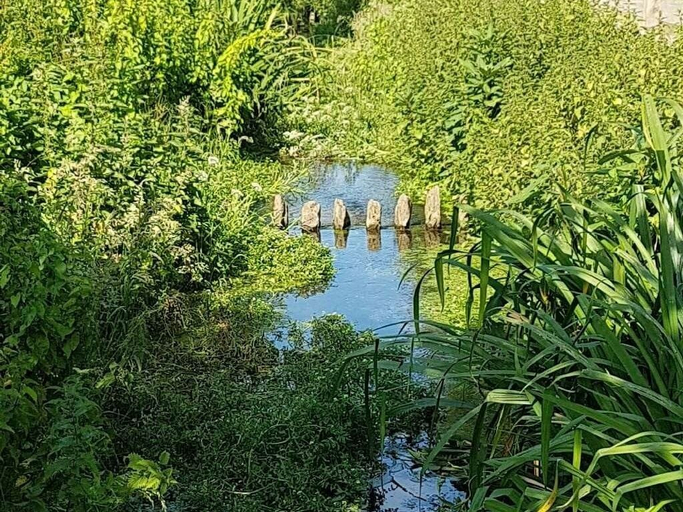 Others 4, Streamside Apartments, Somerset