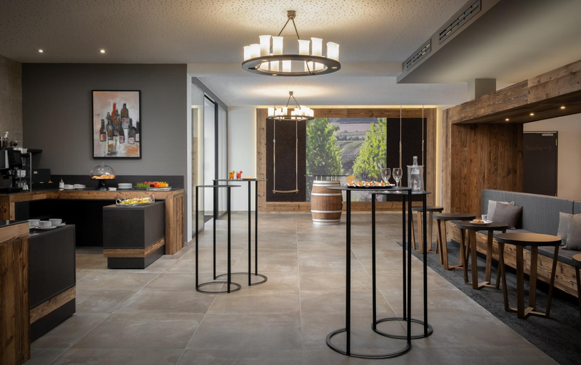 Public Area 4, Ringhotel Winzerhof, Rhein-Neckar-Kreis