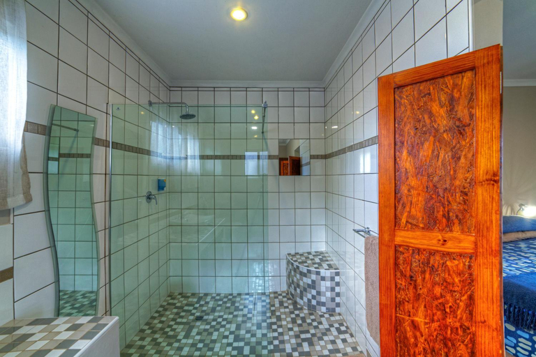 Others 3, Khoi-Khoi Guesthouse, Otavi