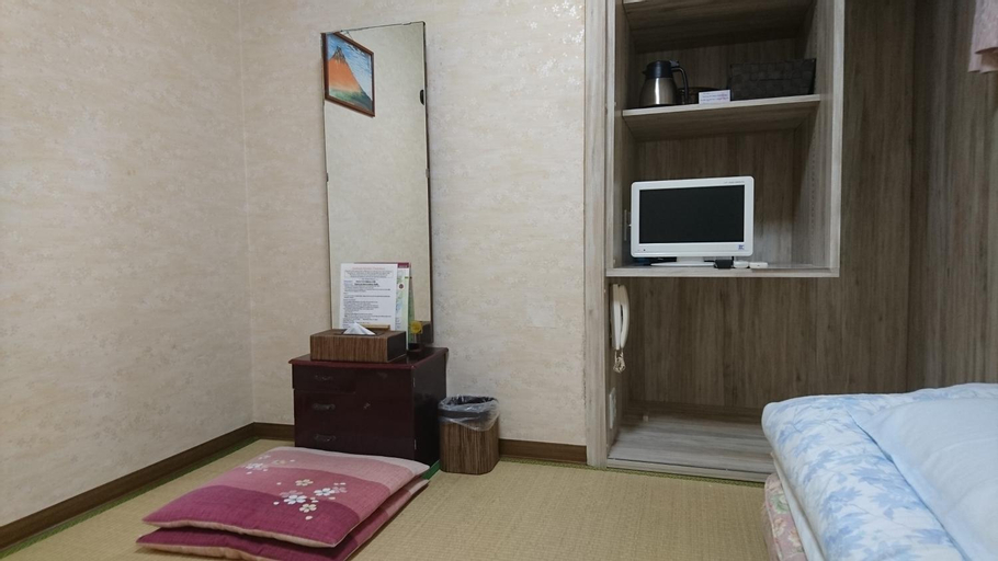 Bedroom 8