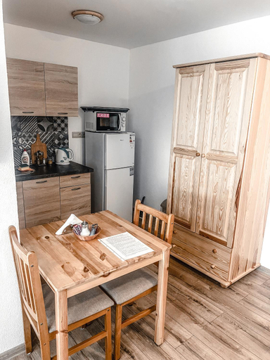 Food & Drinks 5, Rezidencia Podhajska, Nové Zámky