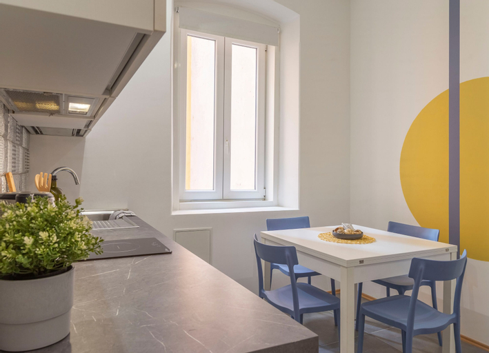 Others 4, Ghiberti Apartments - City Centre, Trieste