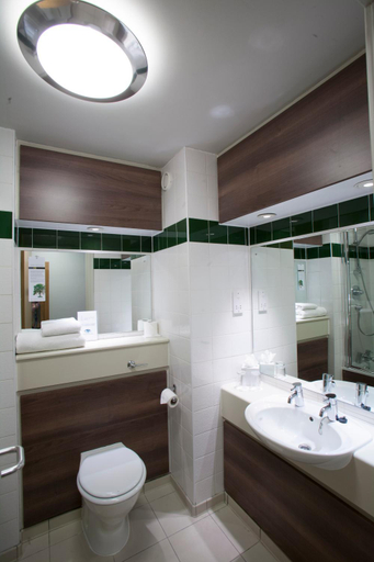 Bathroom 5, De Vere Cranage Estate, Cheshire East