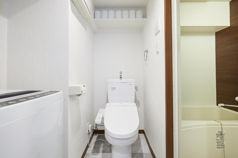 Bathroom 3, AIS HATAGAYA, Shibuya