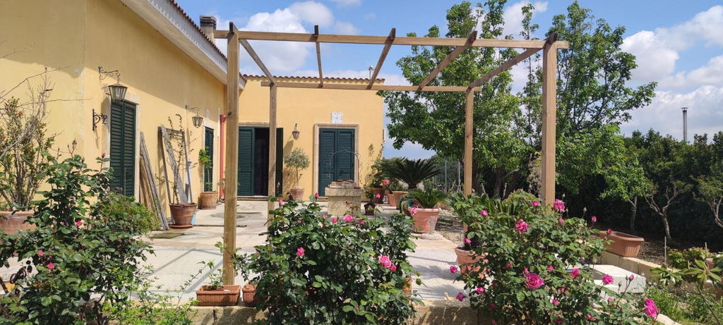 Others 4, Stanze di Campagna, Lecce