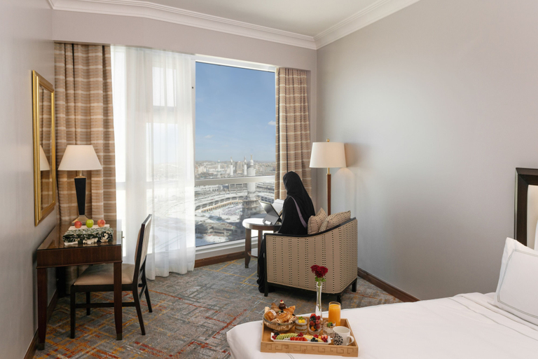 Bedroom 2, Swissôtel Al Maqam Makkah, Makkah