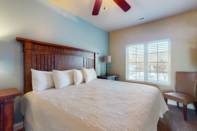 Bedroom 3, Delton Grand Resort, Sauk