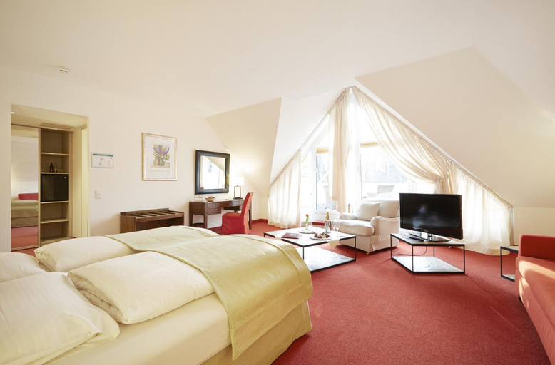 Bedroom 2, Hotel Rothof Bogenhausen, München