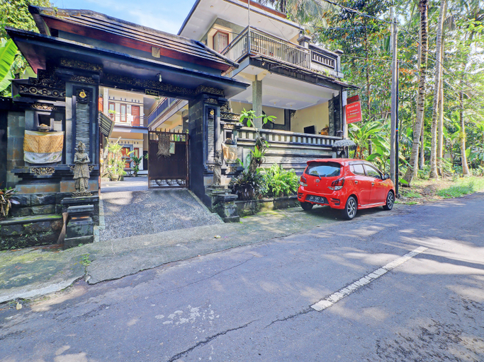 Exterior & Views 3, SPOT ON 93680 Kost Losawi Syariah, Malang