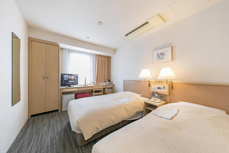 Bedroom 26