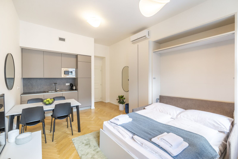 Bedroom 3, Petrin Tower Residence, Praha 1