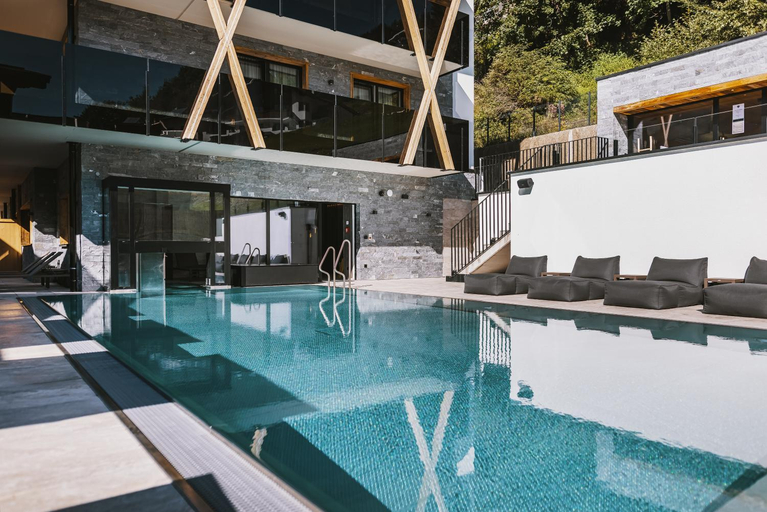 Sport & Beauty 2, GLEMM by AvenidA incl Joker Card, Zell am See