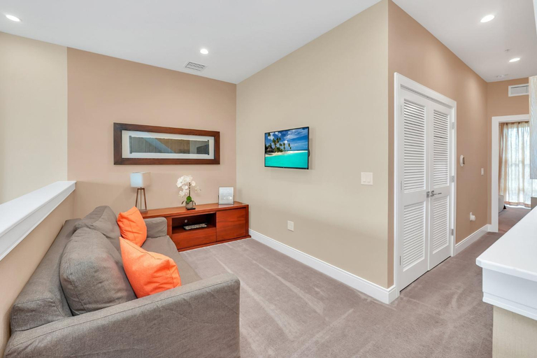Facilities 4, Luxury Villa Less Than A Mile From Disneyworld -Bonus Elevator-, Osceola