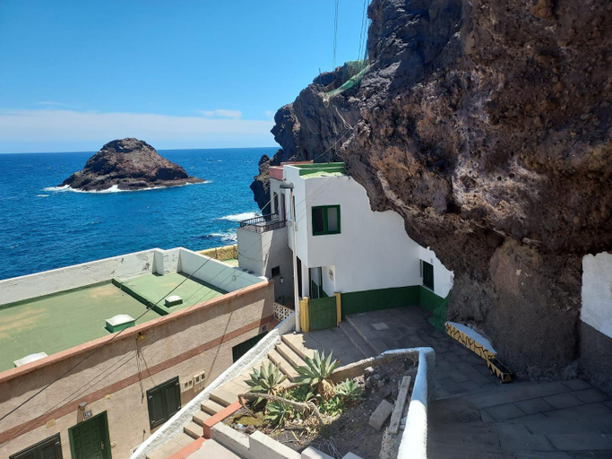 Others 3, Apartment on the beach and ocean sounds, Santa Cruz de Tenerife