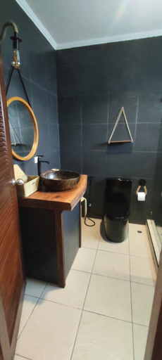 Bathroom 2, Red Pearl Resort sea view, Ko Phangan