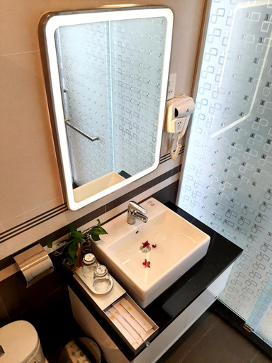 Bathroom 4, Dong Hai hotel, Rạch Giá