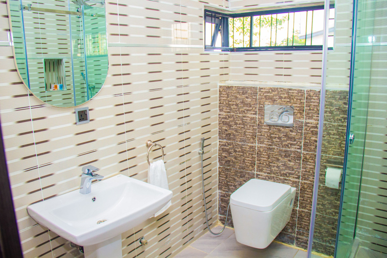 Bathroom, Villa Marina Hotel Abuja, AbujaMun
