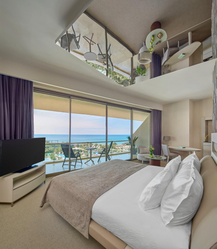 Bedroom 26