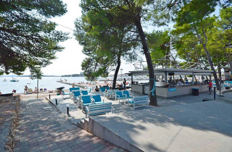 Food & Drinks, Rooms Jeriko, Vodice