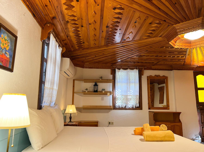 Bedroom 3, Liya Boutique Hotel Suites, Ula