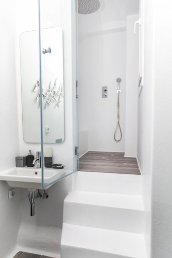 2, El_Puerto Luxury port suites, South Aegean