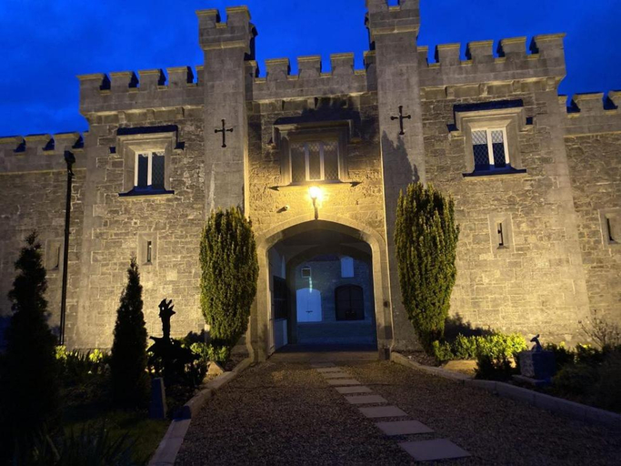 Others 3, Markree Courtyard