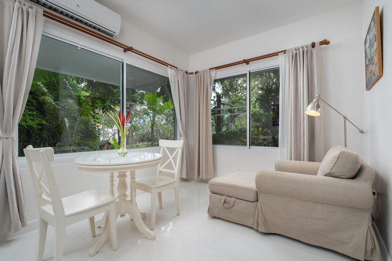 Dining Room 3