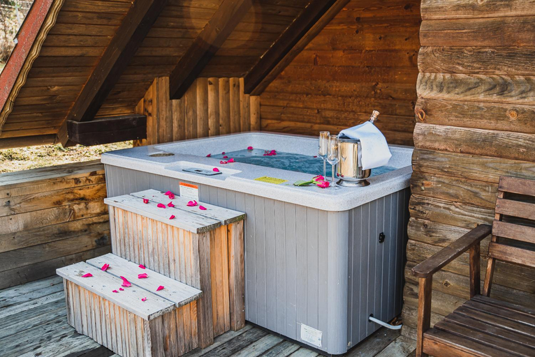 Others 4, Wooden Cabin Zurej with Hot Tub, Šentjur pri Celju
