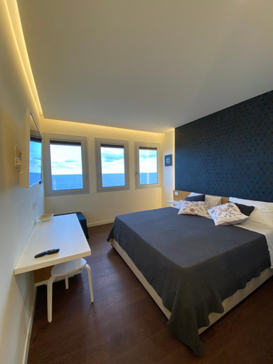 Others 3, Suite Sul Mare, Catania