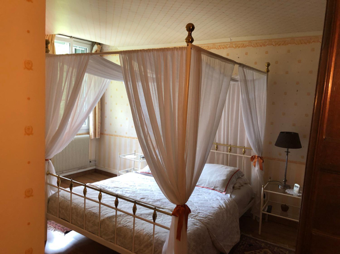 Others 4, Chateau d'en haut, Nord