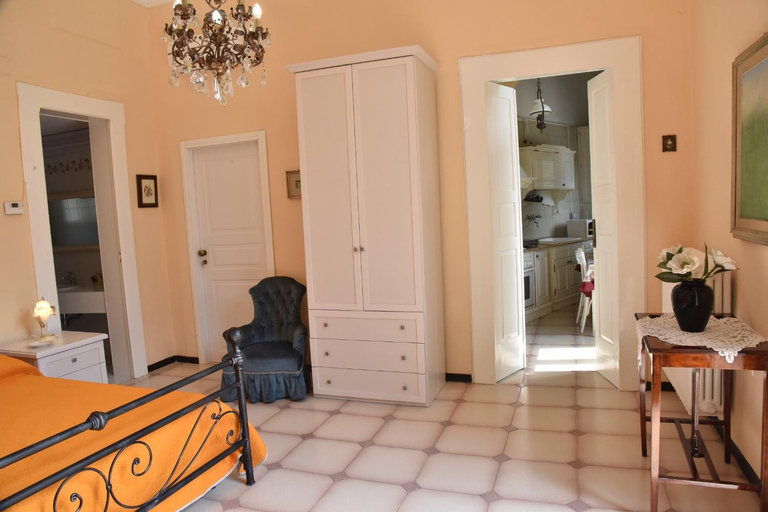 Others 3, Rosaria Suite & Rooms, Lecce