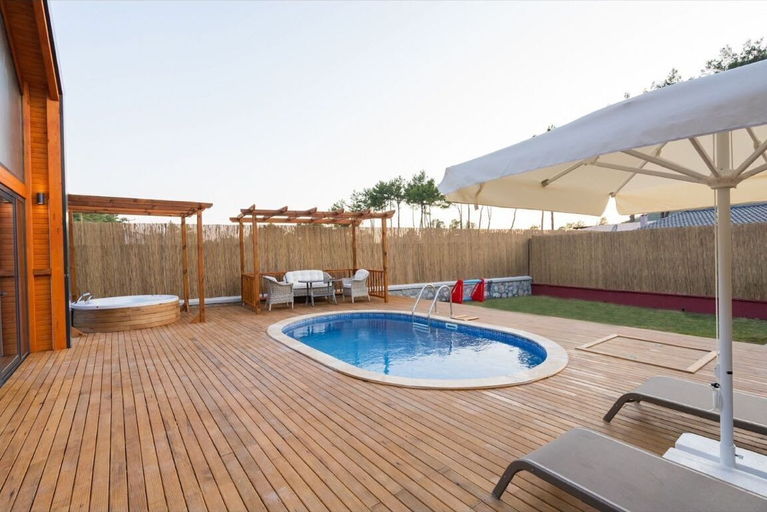 Sport & Beauty 4, Lost Bungalow, Marmaris