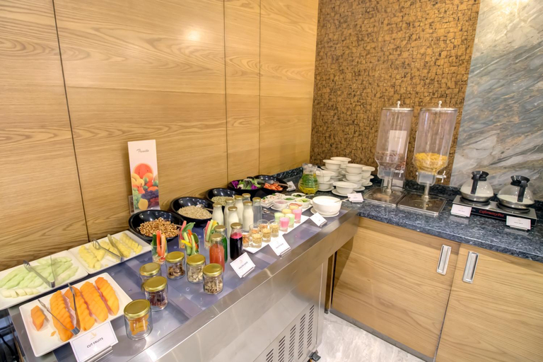 Food & Drinks 5, Cygnett Park BL Jaipur, Jaipur