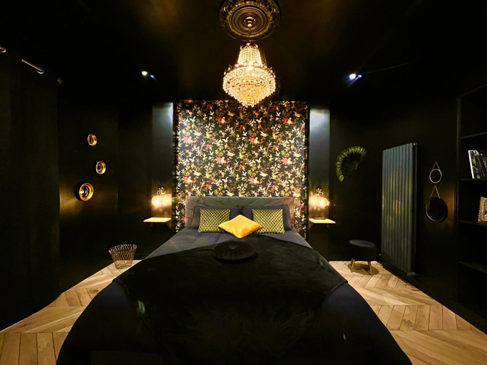 Others 4, Love Room Secrete Les Petits Plaisirs, Maine-et-Loire