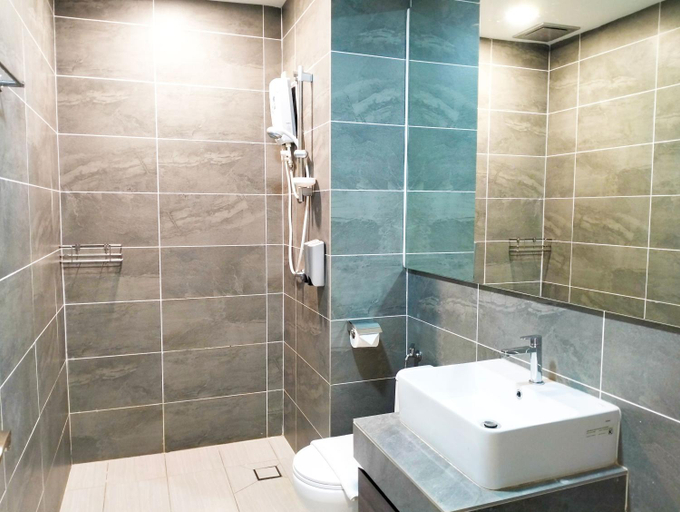 Bathroom 2, Bell Suites by Salaam Suites, Sepang, Sepang