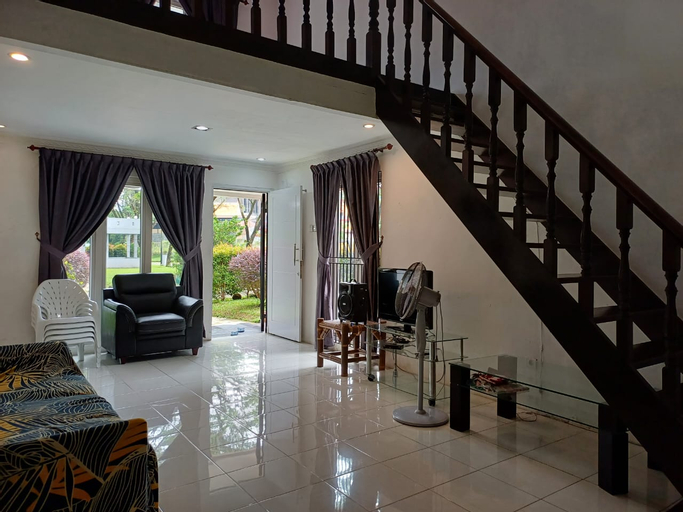 Living Room 3, Villa Green Hill Lilly, Deli Serdang