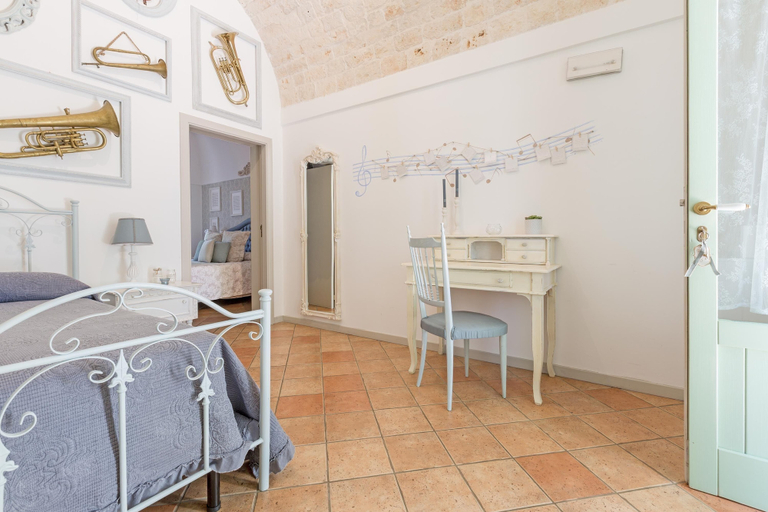 Bedroom 4, 3519 Fabula Maison - Harmony, Bari