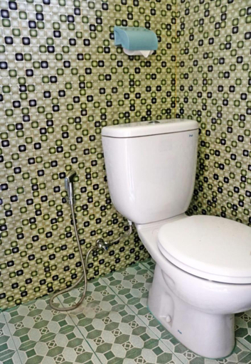 Bathroom, Fifawind Hotel, West Manggarai
