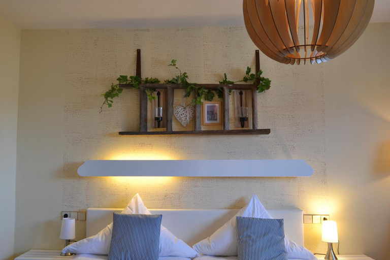Bedroom 3, Hotel Restaurant Tomahawk, Freudenstadt