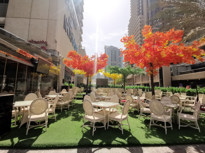 Food & Drinks 4, Vacay Lettings - Iris Blue, Dubai