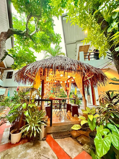 Exterior & Views 2, Papierus Pensionne, Kalibo