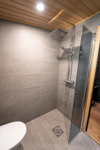 Bathroom 3, Black Hotel, Northern Ostrobothnia