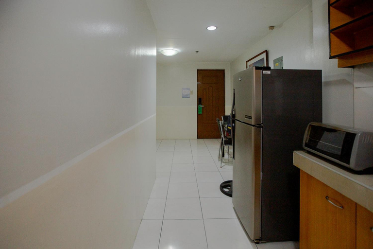 Dining Room 10