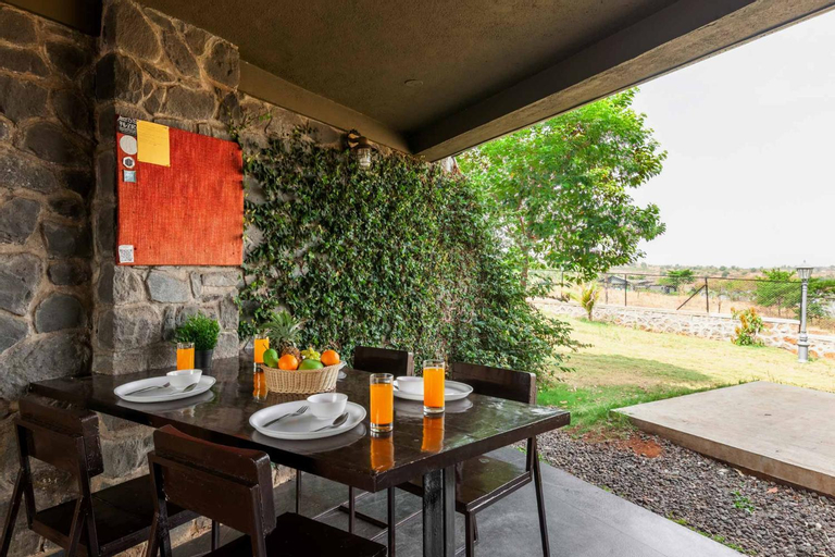 Others 2, Stone House Bezze by StayVista with Lake view, Jacuzzi & Lawn - your perfect getaway, Nashik