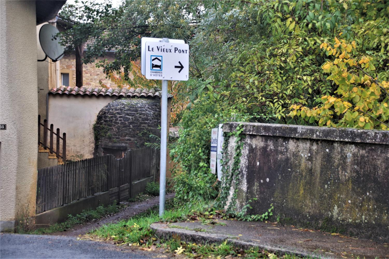 Others 2, Le vieux pont, Rhône