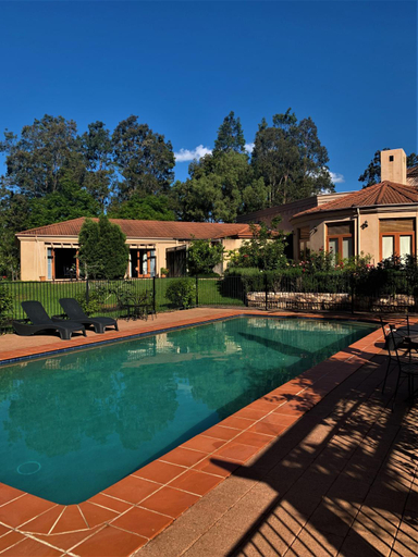 Sport & Beauty 2, Estate Tuscany, The Mill & Brokenback Bar, Singleton